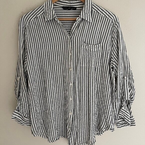 JANE + DELANCEY Seersucker Grey & White Striped Blouse is NWOT! Size MEDIUM - Picture 7 of 7